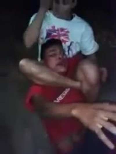 Female MMA fighter put a guy who tried to rob her in a triangle