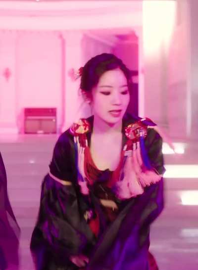 Dahyun - hanbok, switch to me