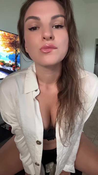 I&rsquo;m 5'5&rdquo; with an insane sex drive