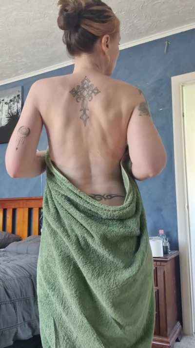Petite 35yo Milf