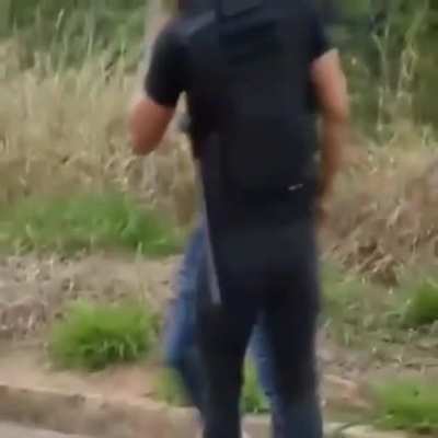 Cara da sedex que virou pm