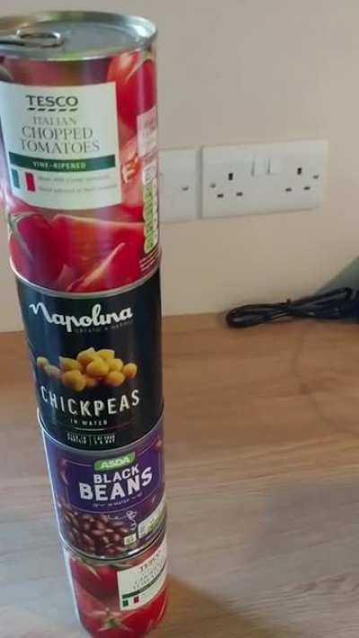 If Tesco, Asda and Napolina can all stack - wtf Heinz!