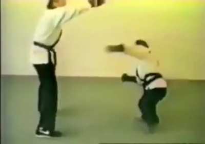 Orslok entrenando en el gimnasio