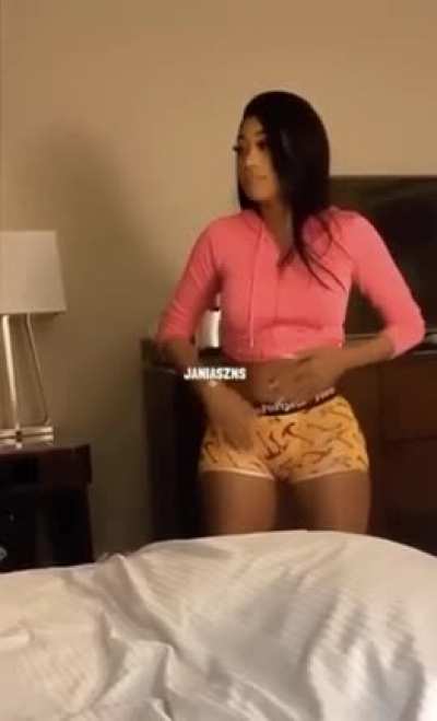 🤤