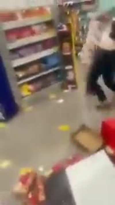 "you no touch me!"