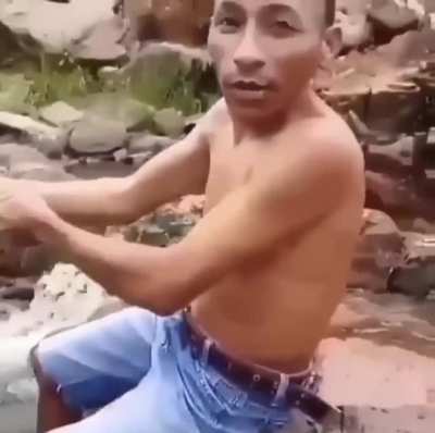 😘