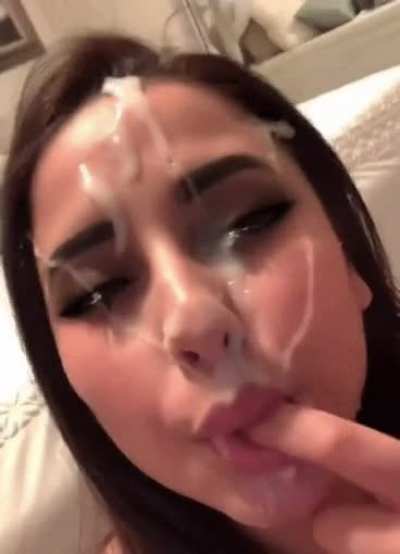 Who&rsquo;s giving her a big gooey facial next? 🙋&zwj;♂️🙋🏼&zwj;♂️🙋🏽&zwj;♂️