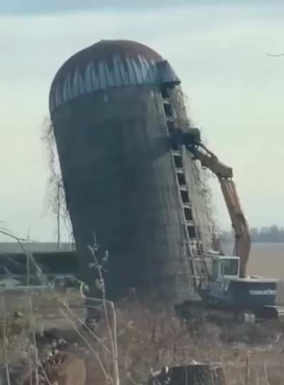 Обидно(〒﹏〒)