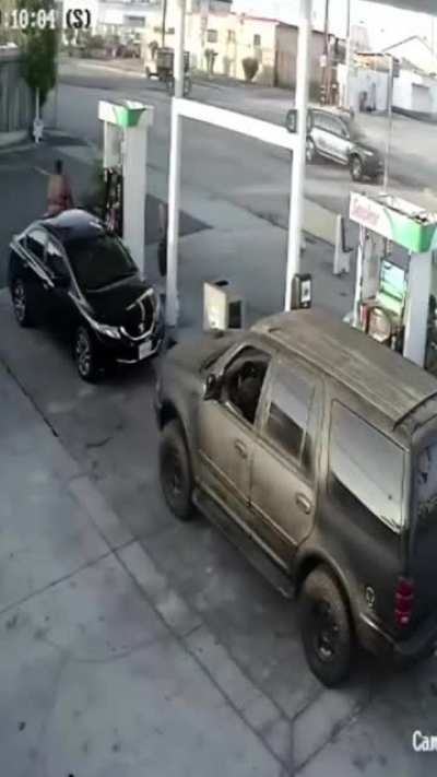 Police are searching for this morbidly obese man who viciously beat a woman at Gardena gas station without provocation. He left her hospitalized with serious injuries. (Los Angeles)