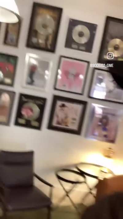 Booggz Reveals How Slimey The Industry Gets