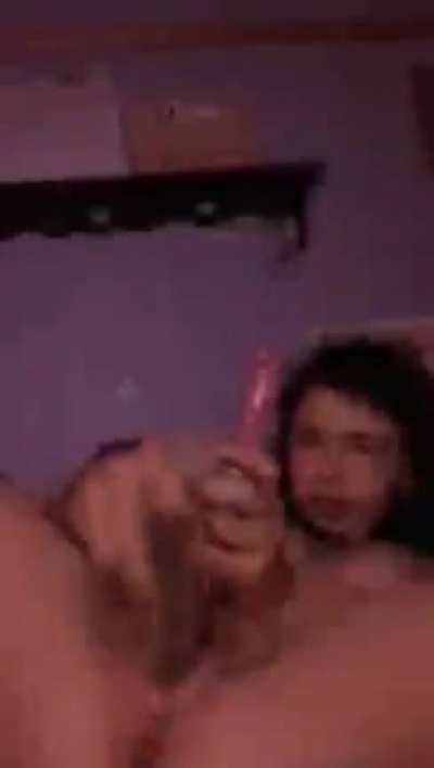 Teen loves playing with her tight pussy 🤤