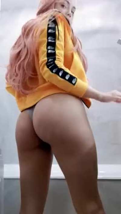 That's A Really Nice Rack Reveal