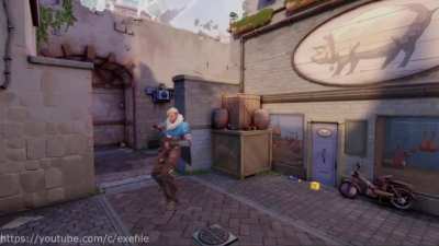 Sova dancing