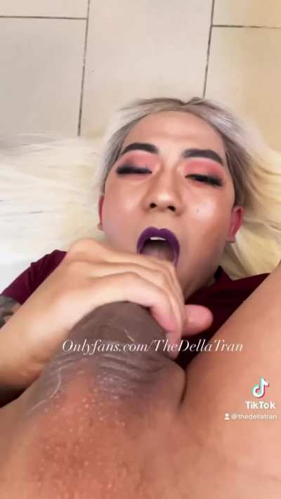 I think I look prettiest cumming on my face. Don&rsquo;t you?