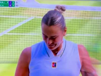 Wimbledon R16: Racket def. [1] Aryna Sabalenka
