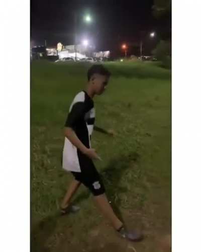 Como eu vi que vc gostou daquele video do., estilo cristiano ronaldo esse aqui voc&ecirc; tamb&eacute;m vai rir kkkkkkkkkkkkk
