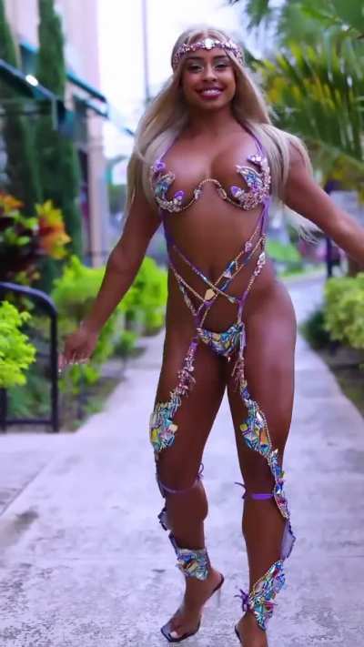 Qimmah Russo 