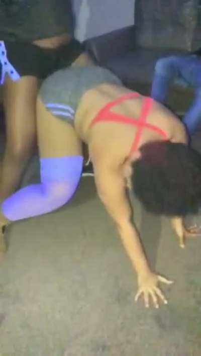 😋🤤