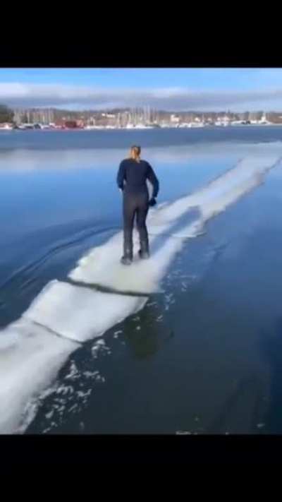 a perfectly cut scream