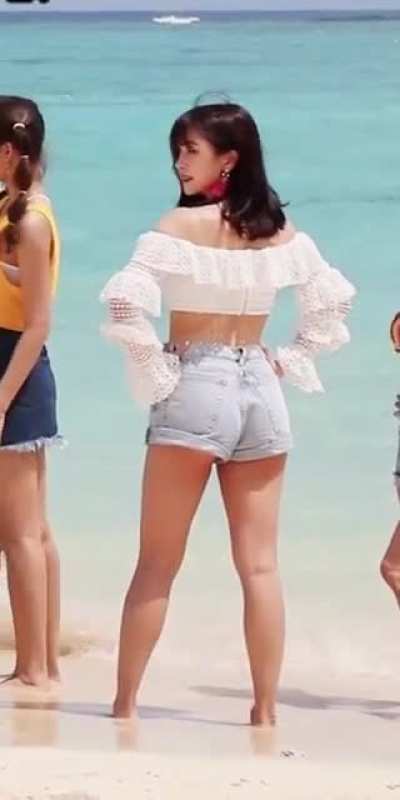 MYOUI MINA
