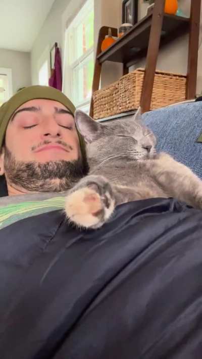 Snugs
