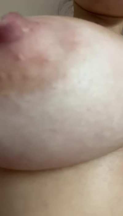 Juicy boobs to fill your mouth