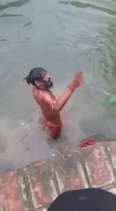 WCGW if I try some yoga on a ledge (love how he handles it though!)