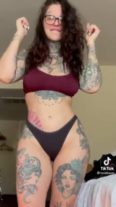 Thick thighs
