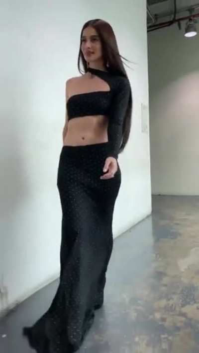 Anne Curtis