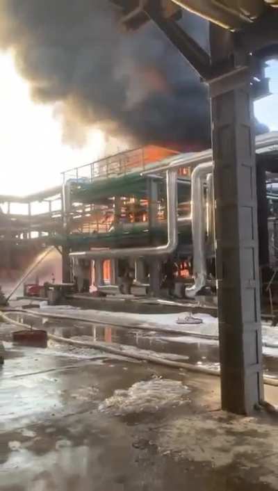 Close-up view of Ryazan oil refinery after being hit by Ukrainian drones "Lyutyy" (Fierce)
