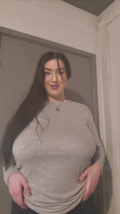 My body is not perfect but I've got a nice tits