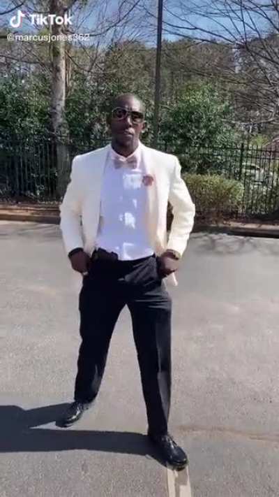 Unc say he fresh to death😩