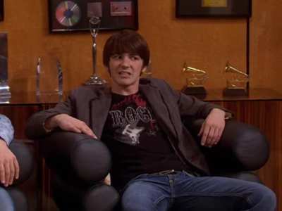 Drake &amp;amp; Josh predicted hyperpop