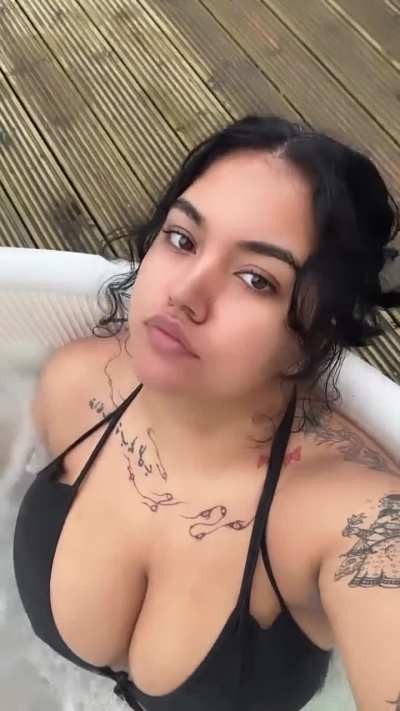 I&rsquo;d drink the hot tub dry 