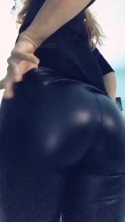 you might scroll right past this post, but it's a pretty sexy one