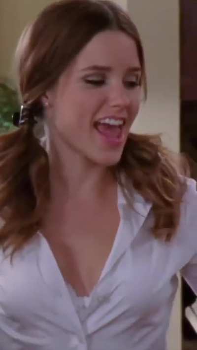 Sophia Bush 