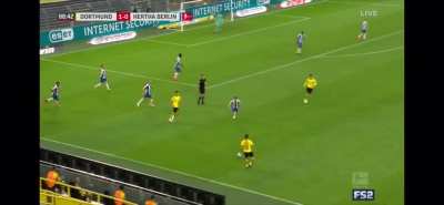 Jadon Sancho (Borussia Dortmund) skill vs Hertha Berlin 89&rsquo;
