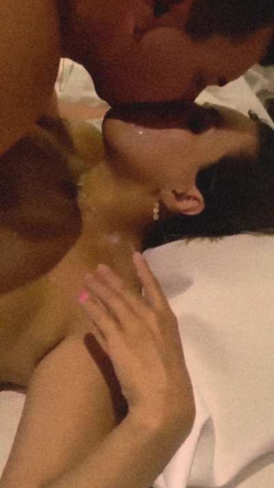 Wild Cum Kiss