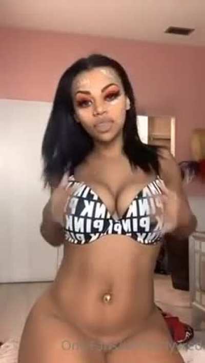 💋CurlyyRed Strips👙 for Guards👮🏾 while doing time🚨<wbr>🎁($re<wbr>dit9)<wbr>GetHe<wbr>rBox