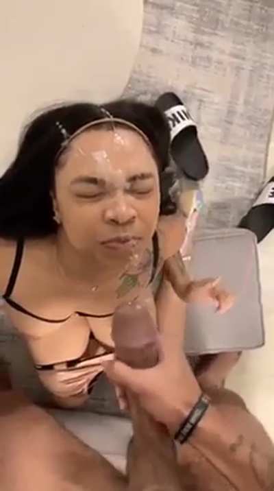 Splash!!! &ldquo;I said no&rdquo; !
