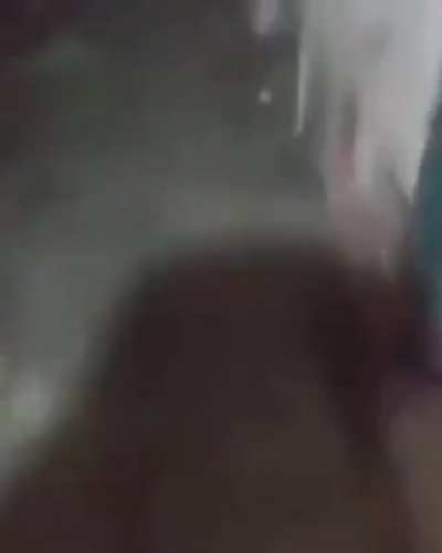 😳