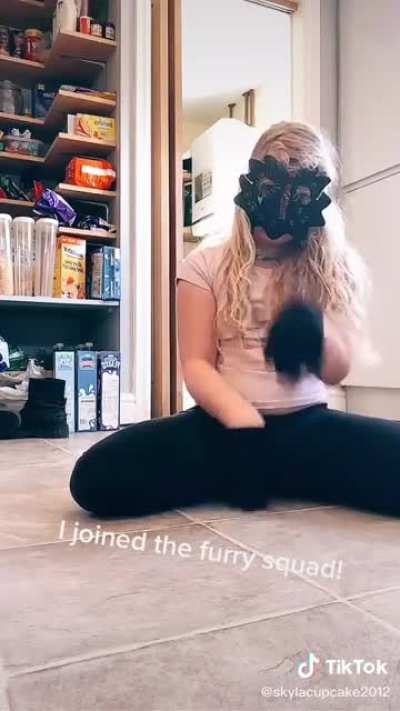 We&rsquo;ve got 9 years olds joining furries now