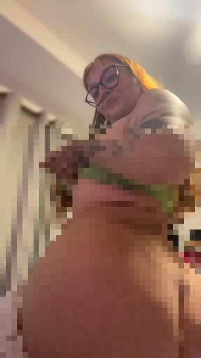 Melting your brain with my perfect censored body 🥵💦 U pathetic beta slut&hellip; my pixels own you 🤭