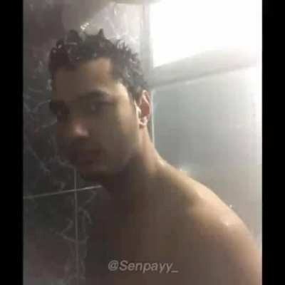 Daniel molo?