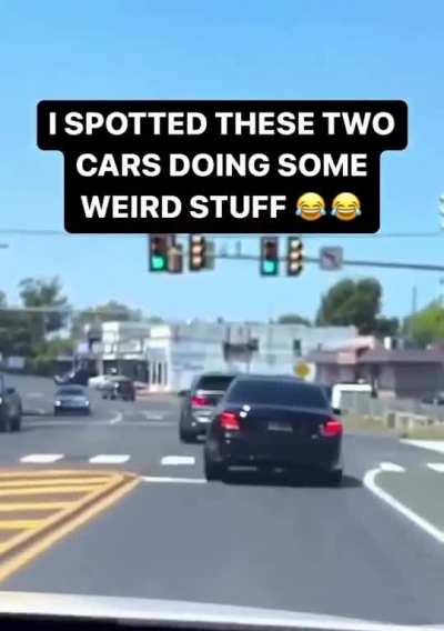 They&rsquo;re dancing