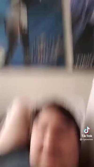 😅😅😳😳