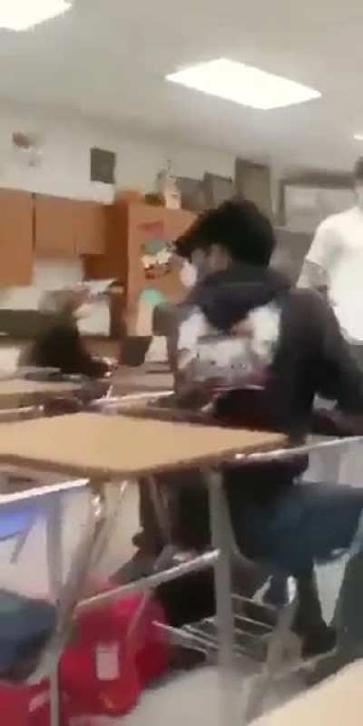 NAHHHH FIGHT WAS OVER AFTER IT STARTED