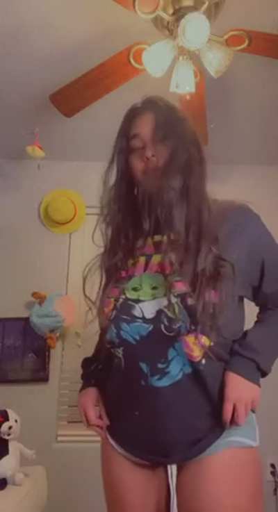 Do you like my body type? I&rsquo;m curious (Oc)