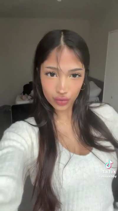 she&rsquo;s so fucking hot 