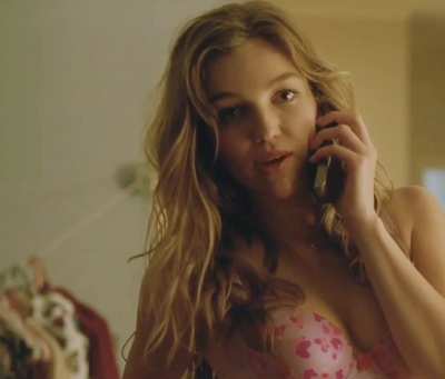 Lili Simmons